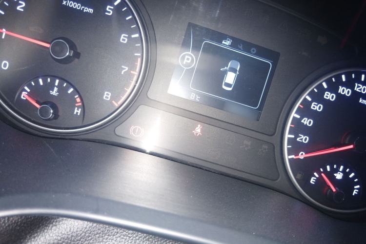 Used Kia K5 2016 1.6T Automatic LUX Instrument Cluster