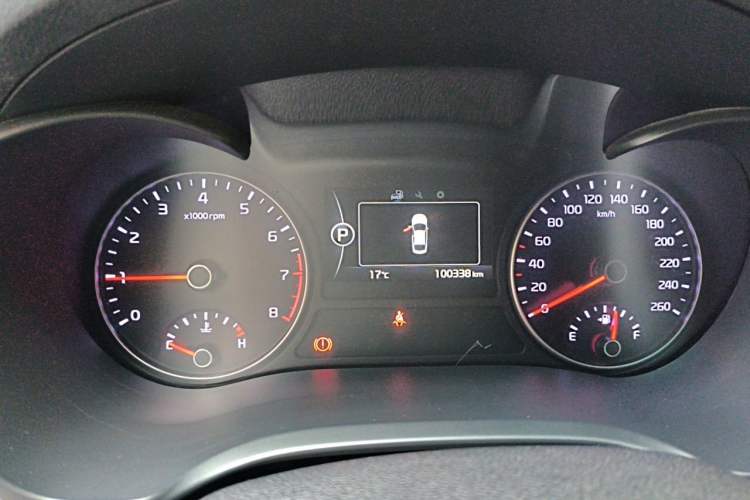 Used Kia K5 2016 2.0L Automatic LUX Instrument Cluster