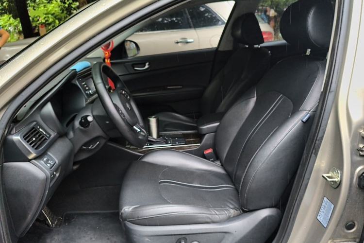 Used Kia K5 2016 2.0L Automatic LUX Left Front Seat