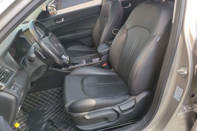 Used Kia K5 2016 1.6T Automatic LUX Left Front Seat