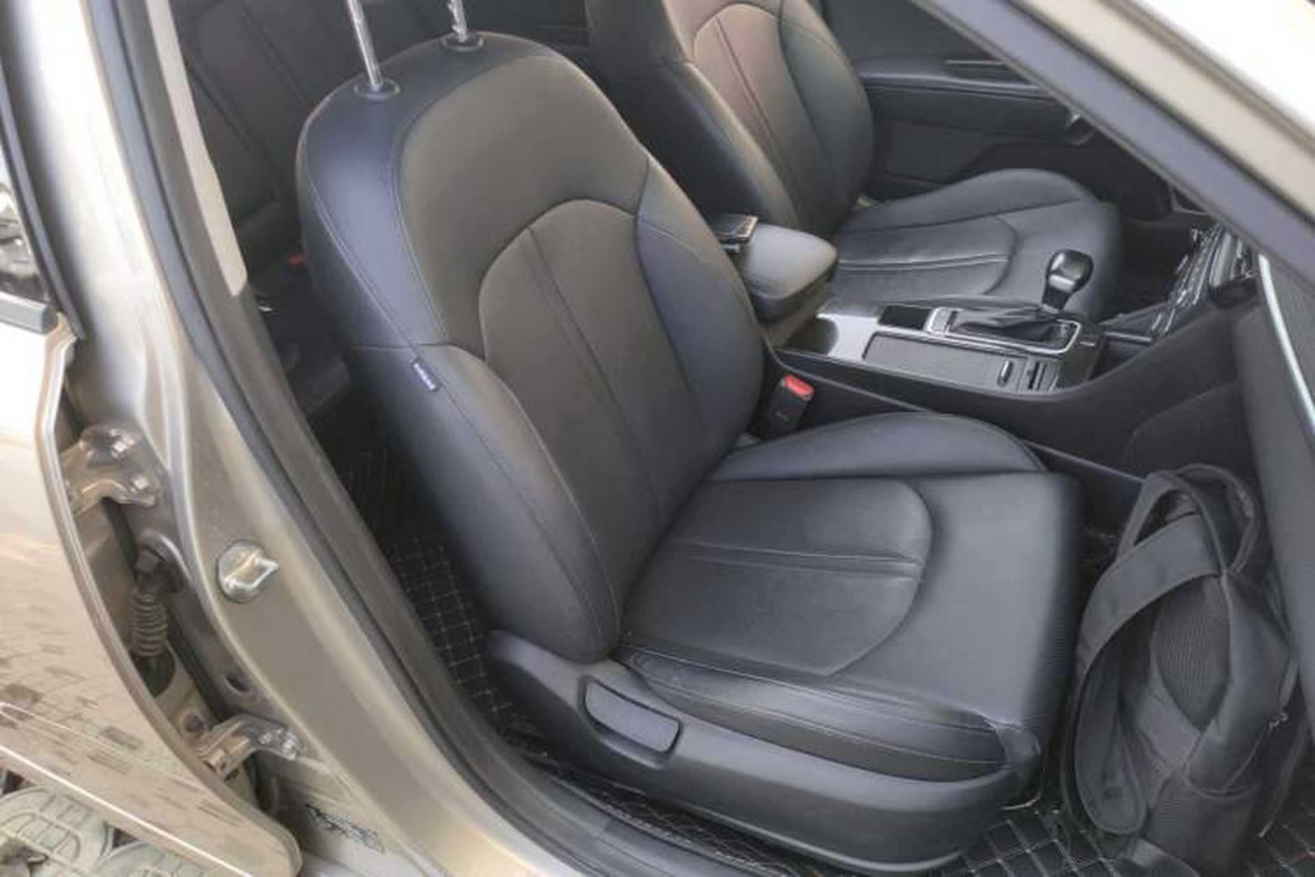 Used Kia K5 2016 1.6T Automatic LUX Right Front Seat