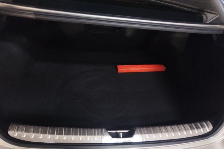Used Kia K5 2016 1.6T Automatic LUX Trunk
