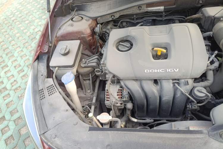 Used Kia K5 2017 2.0L Automatic 15th Anniversary Special Edition LUX Engine Bay Right