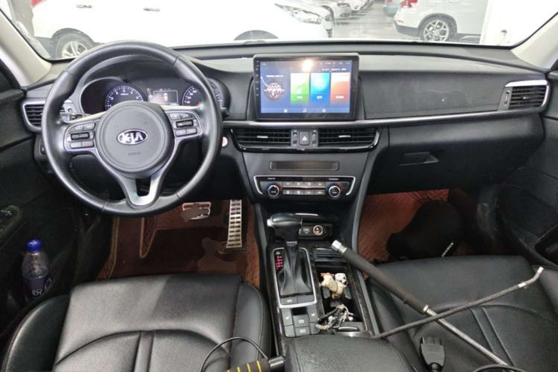 Used Kia K5 2017 2.0L Automatic 15th Anniversary Special Edition LUX Center Console