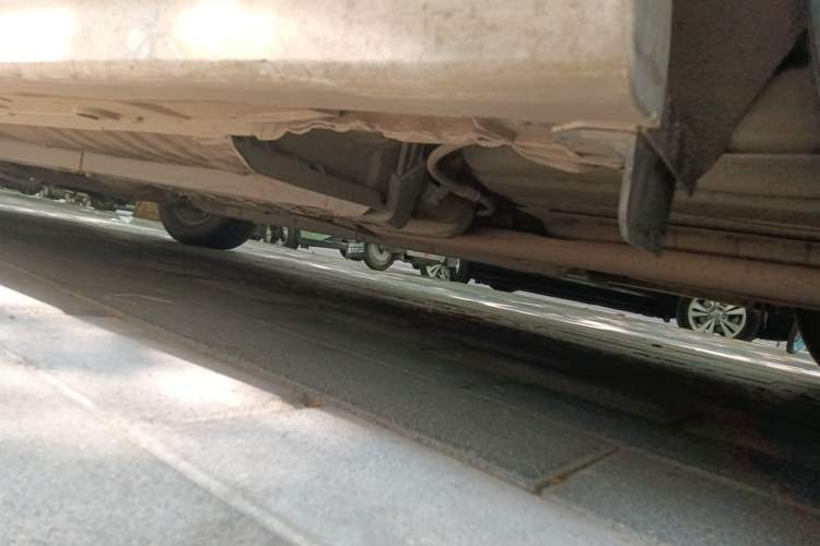Used Kia K5  Chassis Rear Left