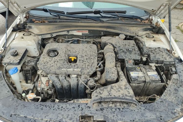 Used Kia K5 2017 2.0L Automatic 15th Anniversary Special Edition LUX Engine Bay