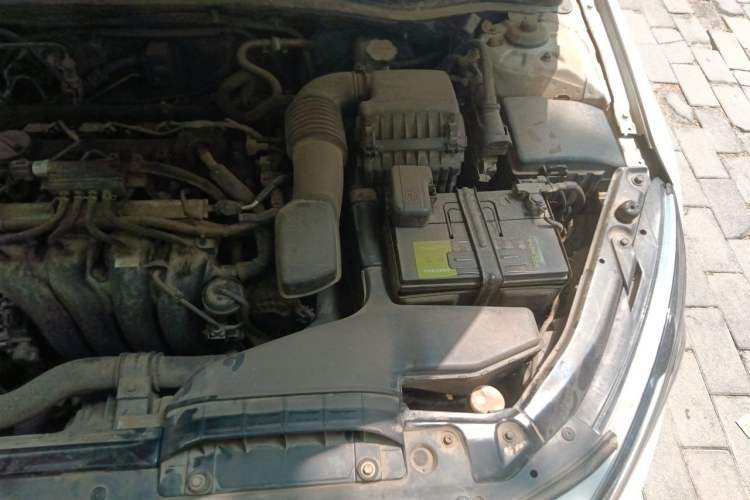 Used Kia K5  Engine Bay Left