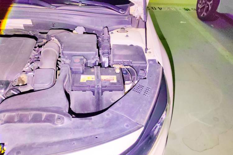 Used Kia K5 2017 2.0L Automatic 15th Anniversary Special Edition LUX Engine Bay Left
