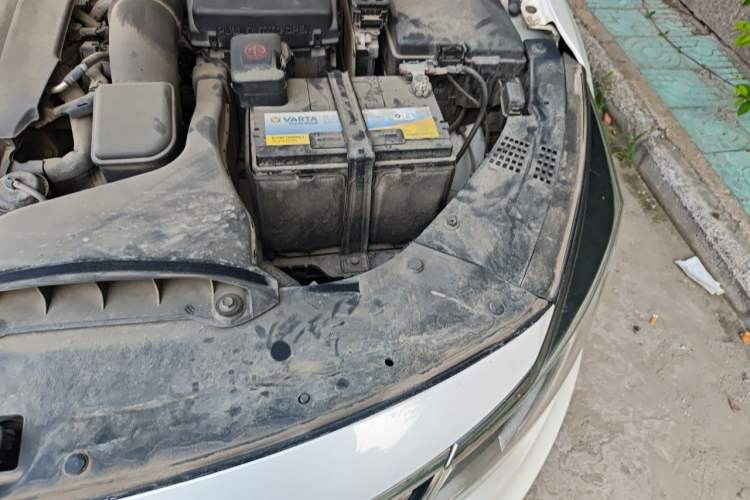 Used Kia K5 2017 2.0L Automatic 15th Anniversary Special Edition LUX Engine Bay Left
