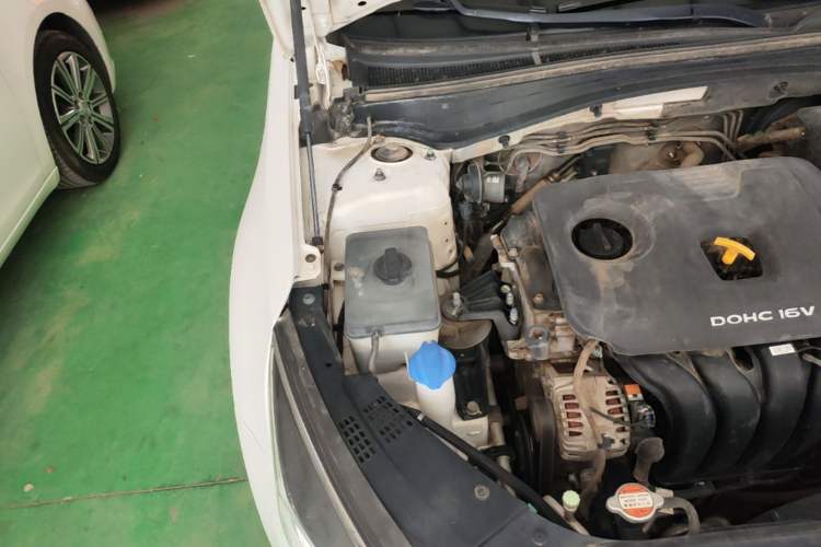 Used Kia K5 2017 2.0L Automatic 15th Anniversary Special Edition LUX Engine Bay Right
