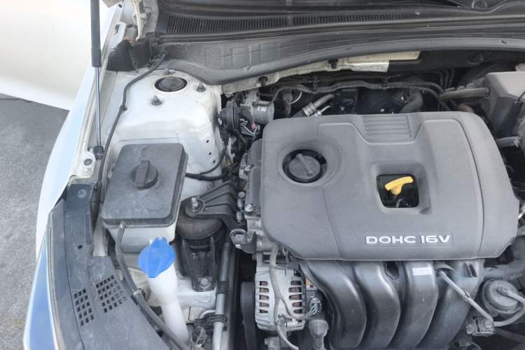 Used Kia K5 2017 2.0L Automatic 15th Anniversary Special Edition LUX Engine Bay Right