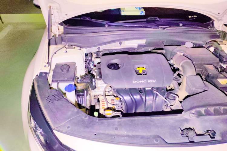 Used Kia K5 2017 2.0L Automatic 15th Anniversary Special Edition LUX Engine Bay Right