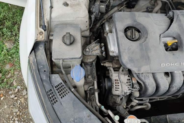 Used Kia K5 2017 2.0L Automatic 15th Anniversary Special Edition LUX Engine Bay Right