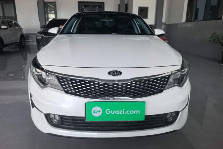 Used Kia K5 2017 2.0L Automatic 15th Anniversary Special Edition LUX Front
