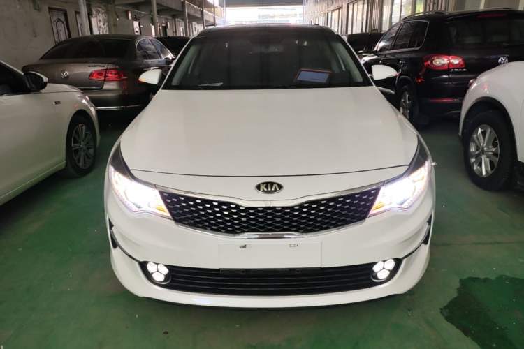 Used Kia K5 2017 2.0L Automatic 15th Anniversary Special Edition LUX Front