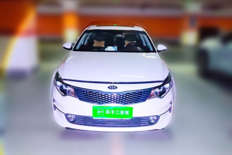 Used Kia K5 2017 2.0L Automatic 15th Anniversary Special Edition LUX Front