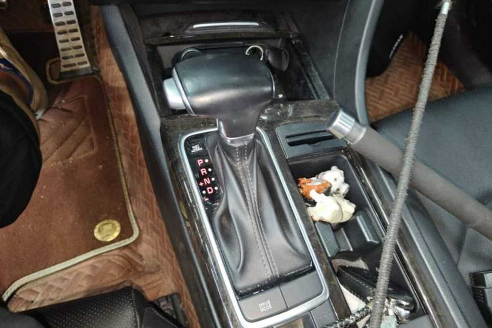 Used Kia K5 2017 2.0L Automatic 15th Anniversary Special Edition LUX Gear Lever