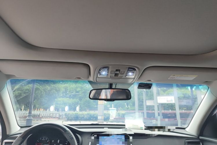 Used Kia K5 2017 2.0L Automatic 15th Anniversary Special Edition LUX Headliner