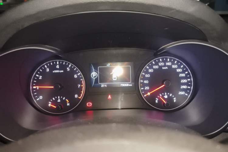 Used Kia K5 2017 2.0L Automatic 15th Anniversary Special Edition LUX Instrument Cluster