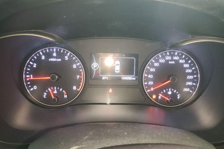 Used Kia K5 2017 2.0L Automatic 15th Anniversary Special Edition LUX Instrument Cluster