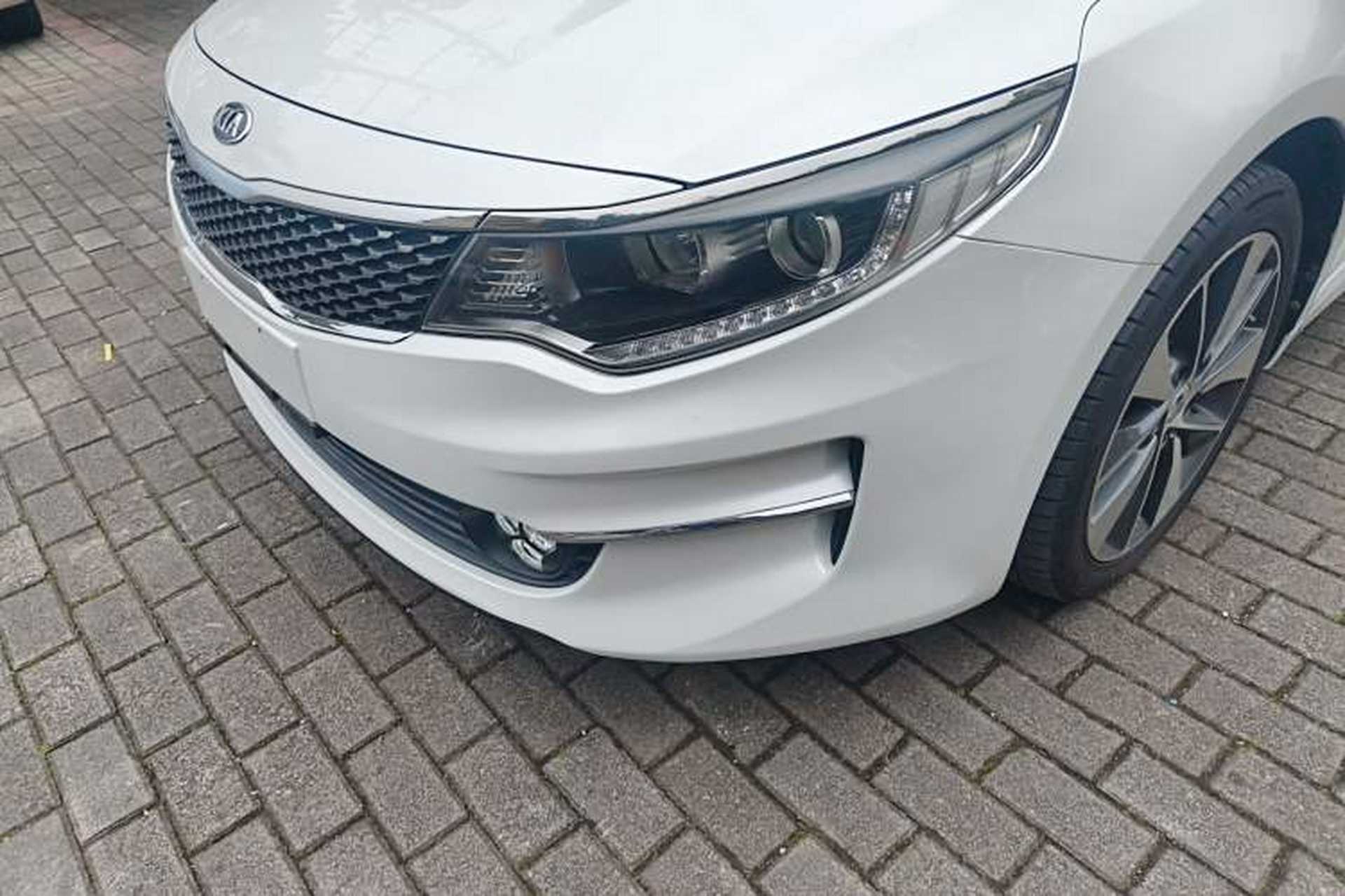 Used Kia K5 2017 2.0L Automatic 15th Anniversary Special Edition LUX Left Front Headlight