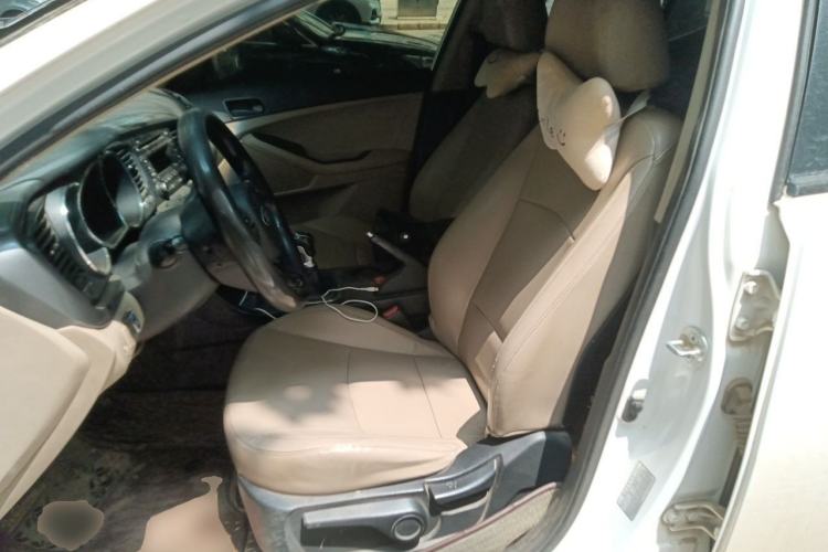 Used Kia K5  Left Front Seat