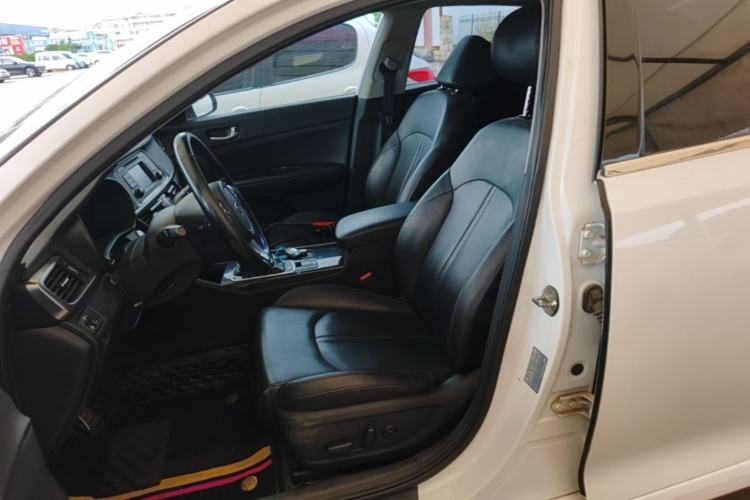 Used Kia K5 2017 2.0L Automatic 15th Anniversary Special Edition LUX Left Front Seat