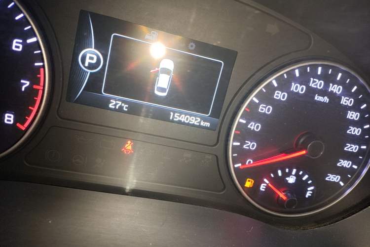 Used Kia K5 2017 2.0L Automatic 15th Anniversary Special Edition LUX Odometer Close Up