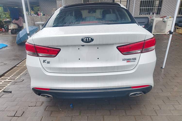 Used Kia K5 2017 2.0L Automatic 15th Anniversary Special Edition LUX Rear