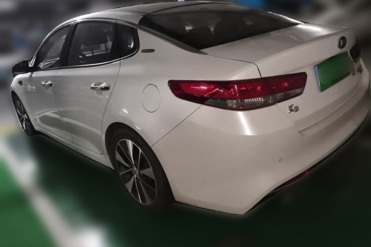 Used Kia K5 2017 2.0L Automatic 15th Anniversary Special Edition LUX Rear Left 45 Deg