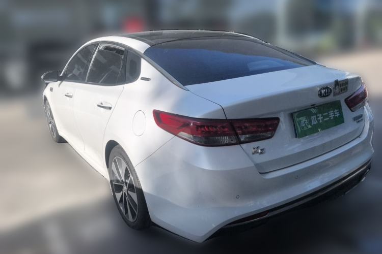 Used Kia K5 2017 2.0L Automatic 15th Anniversary Special Edition LUX Rear Left 45 Deg