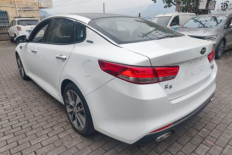 Used Kia K5 2017 2.0L Automatic 15th Anniversary Special Edition LUX Rear Left 45 Deg