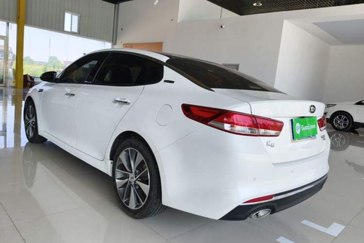 Used Kia K5 2017 2.0L Automatic 15th Anniversary Special Edition LUX Rear Left 45 Deg
