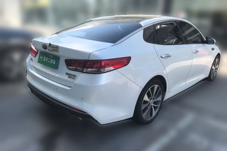 Used Kia K5 2017 2.0L Automatic 15th Anniversary Special Edition LUX Rear Right 45 Deg