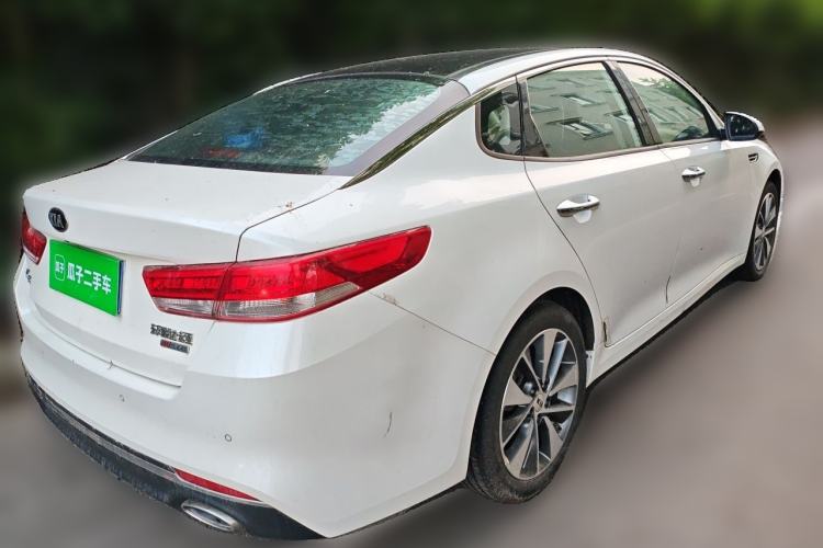Used Kia K5 2017 2.0L Automatic 15th Anniversary Special Edition LUX Rear Right 45 Deg