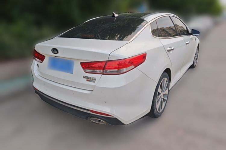 Used Kia K5 2017 2.0L Automatic 15th Anniversary Special Edition LUX Rear Right 45 Deg