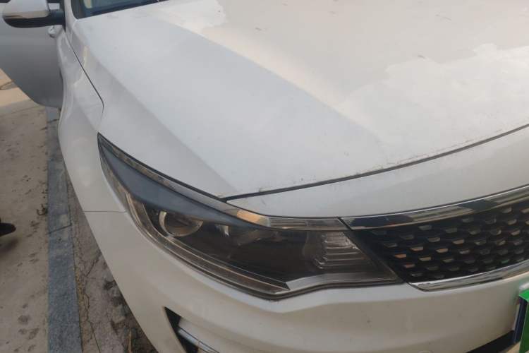 Used Kia K5 2017 2.0L Automatic 15th Anniversary Special Edition LUX Right Front Headlight