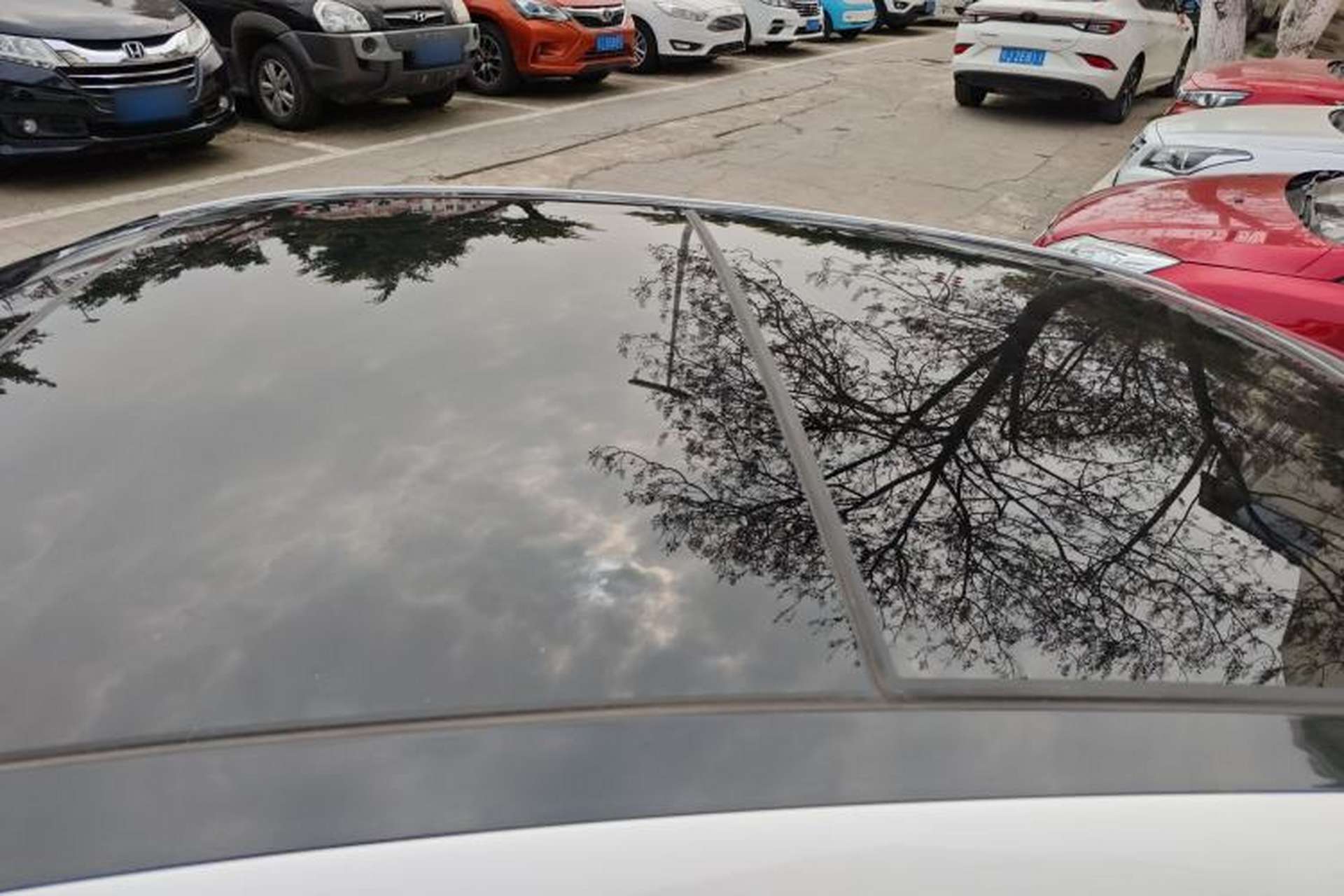 Used Kia K5 2017 2.0L Automatic 15th Anniversary Special Edition LUX Roof