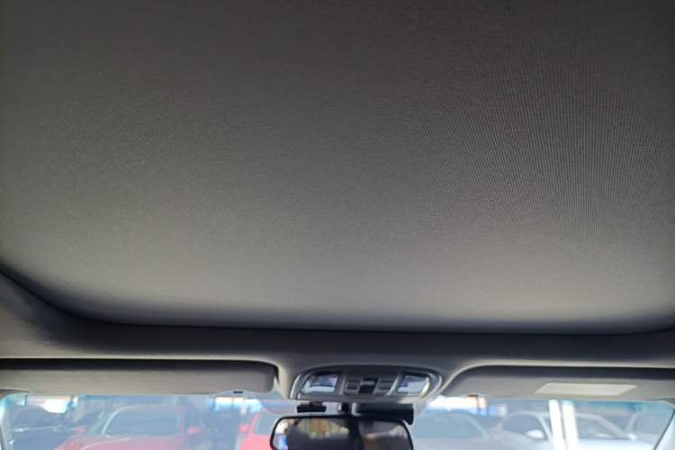 Used Kia K5 2019 Pro 1.6T Automatic Luxury Edition China V Standard Headliner