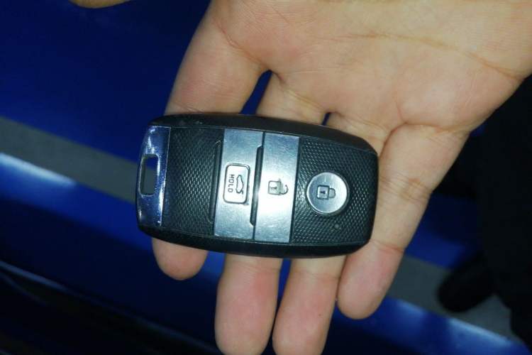 Used Kia K5 2019 Pro 1.6T Automatic Luxury Edition China V Standard Interior 1