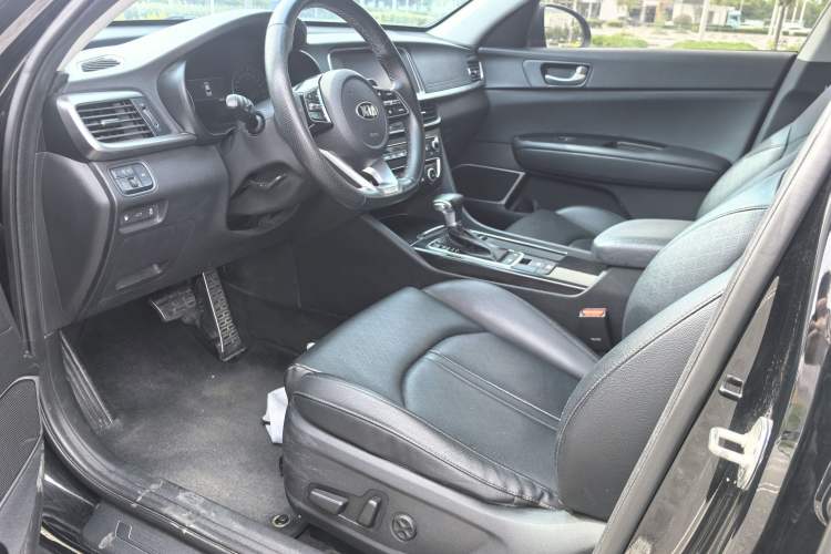 Used Kia K5 2019 Pro 1.6T Automatic Luxury Edition China VI Standard Interior 2