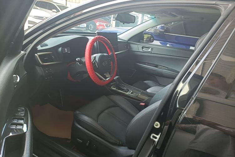 Used Kia K5 2019 Pro 1.6T Automatic Luxury Edition China V Standard Left Front Seat