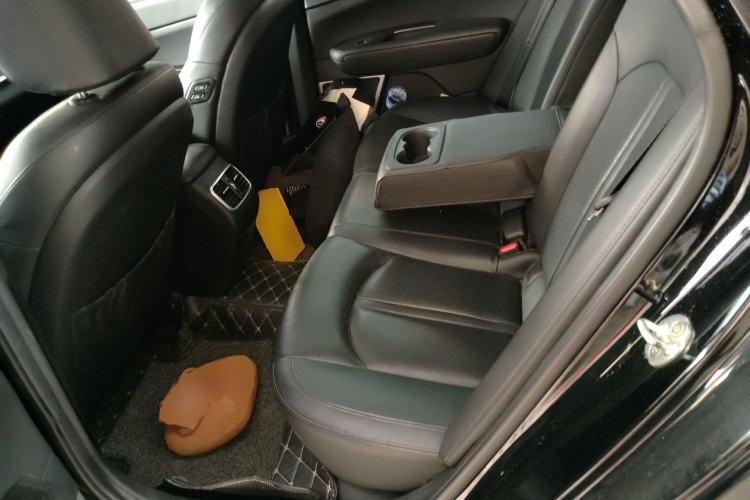 Used Kia K5 2019 Pro 1.6T Automatic Luxury Edition China V Standard Left Rear Seat