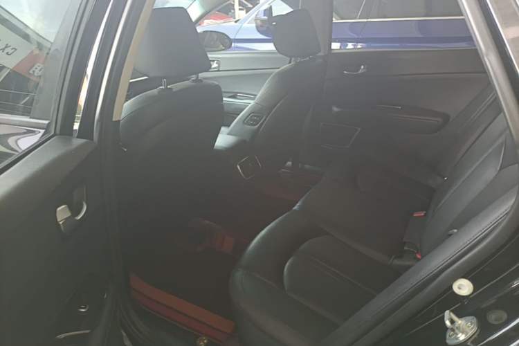 Used Kia K5 2019 Pro 1.6T Automatic Luxury Edition China V Standard Left Rear Seat