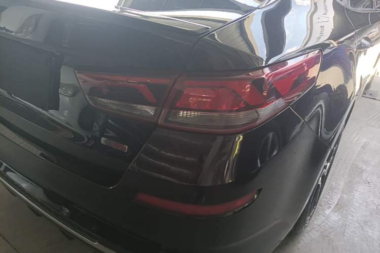 Used Kia K5 2019 Pro 1.6T Automatic Luxury Edition China V Standard Right Rear Taillight