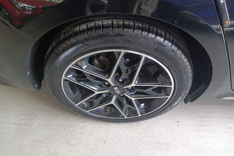 Used Kia K5 2019 Pro 1.6T Automatic Luxury Edition China V Standard Right Rear Wheel Hub