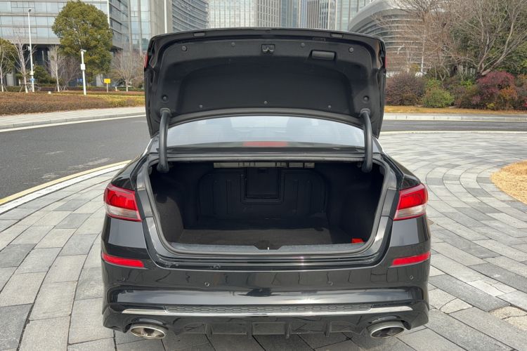 Used Kia K5 2019 Pro 1.6T Automatic Luxury Edition China V Standard Trunk
