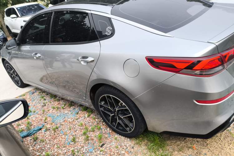 Used Kia K5 2019 Pro 1.6T Automatic Luxury Edition China VI Standard Exterior 3
