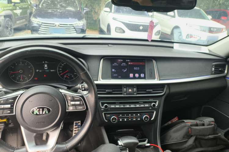 Used Kia K5 2019 Pro 1.6T Automatic Luxury Edition China VI Standard Interior 2