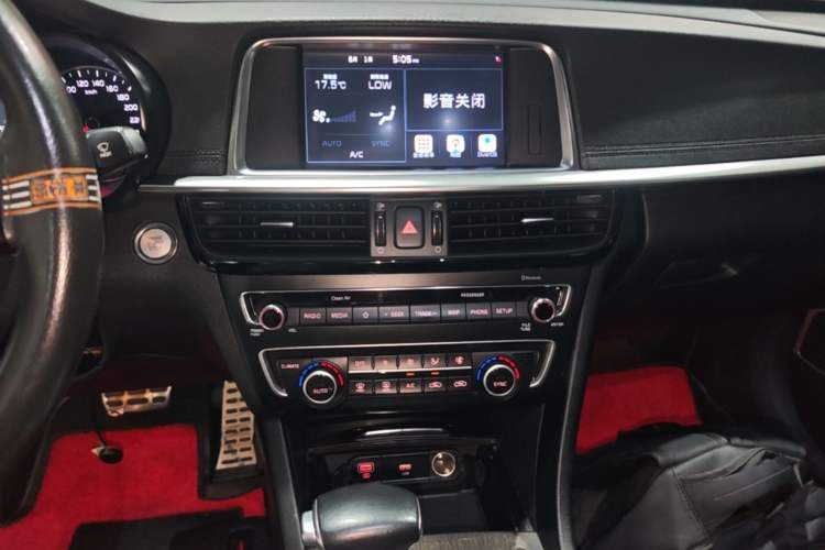 Used Kia K5 2019 Pro 2.0L Automatic Luxury Version China VI Standard Audio And AC Panel